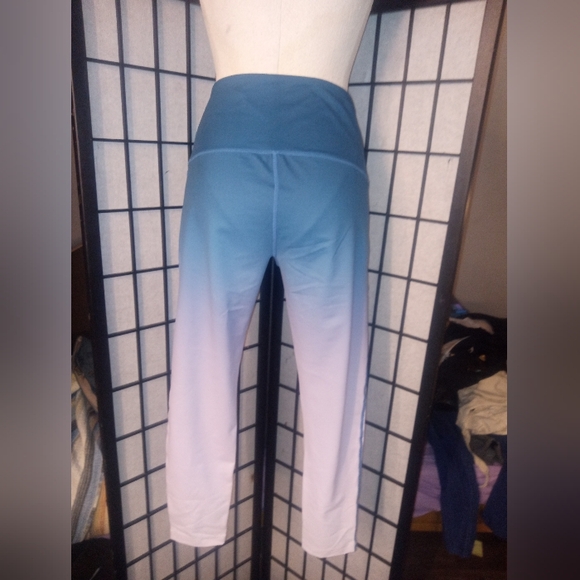 Zella Blue and Purple Ombré Yoga Pants NWOT - Picture 6 of 6
